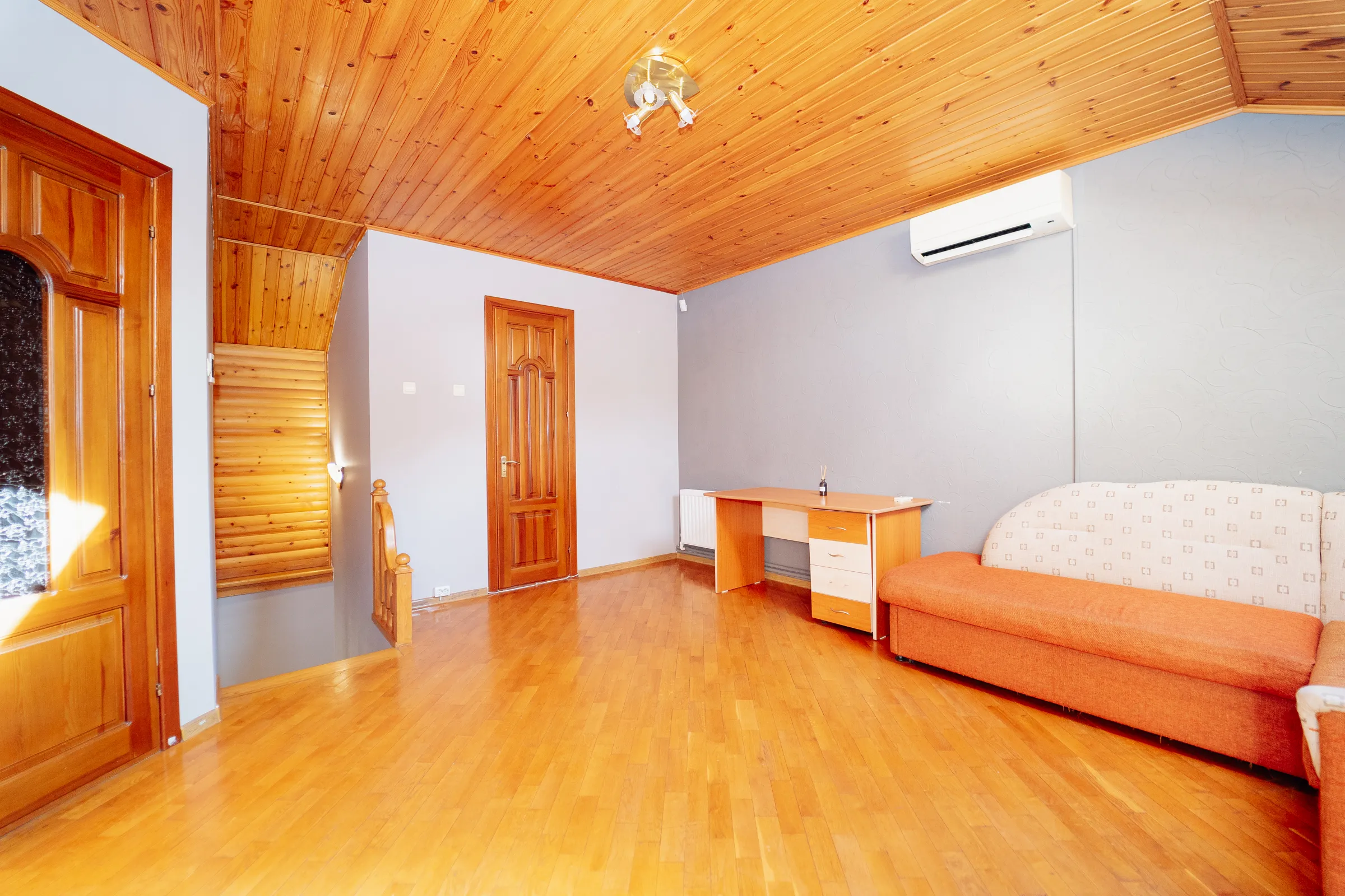 Chișinău Centru str. Vlaicu Pârcălab 8