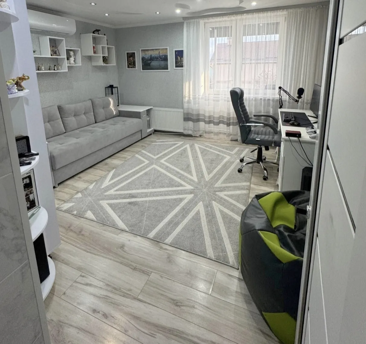 Кишинев Кодру ул. Кобзарилор 3