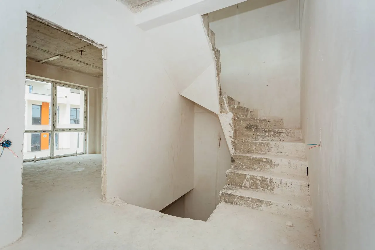 Strășeni Cojușna str. Luceafărul  13