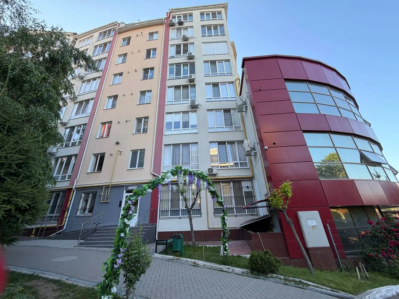 Chișinău Telecentru str. Sprîncenoaia 14