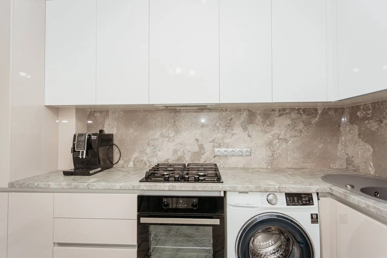 Chișinău Botanica str. Grenoble 1